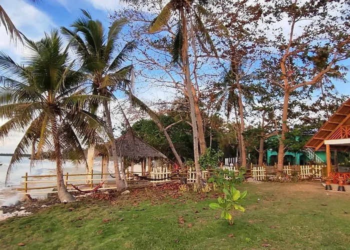 John And Novy Camotes Holiday home *